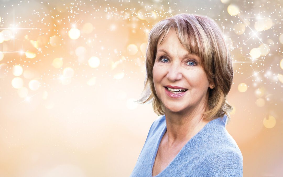 Premiere! Sabine Kaack vertellt vun Harten „Wiehnachten tohuus“